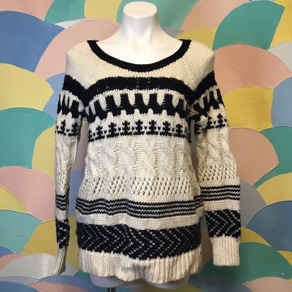 American Eagle Pattern Thick Knit Warm Sweater Si… - image 1